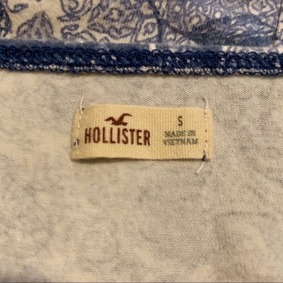 Hollister Blue and White Floral Open Back Dress - Picture 3 of 3